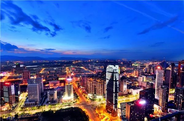 江西小巷深处的味觉盛宴