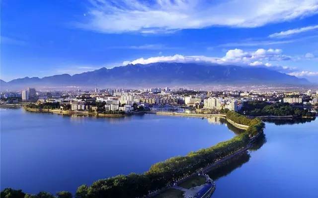 江西小巷深处的味觉盛宴