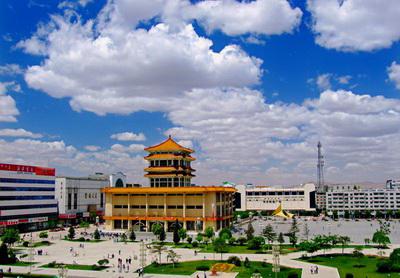 赤峰，草原明珠，历史古都，投资热土——文化与自然的盛宴邀您共赴！